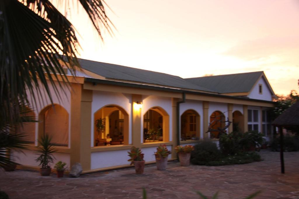 Onduruquea Lodge Omaruru Habitación foto